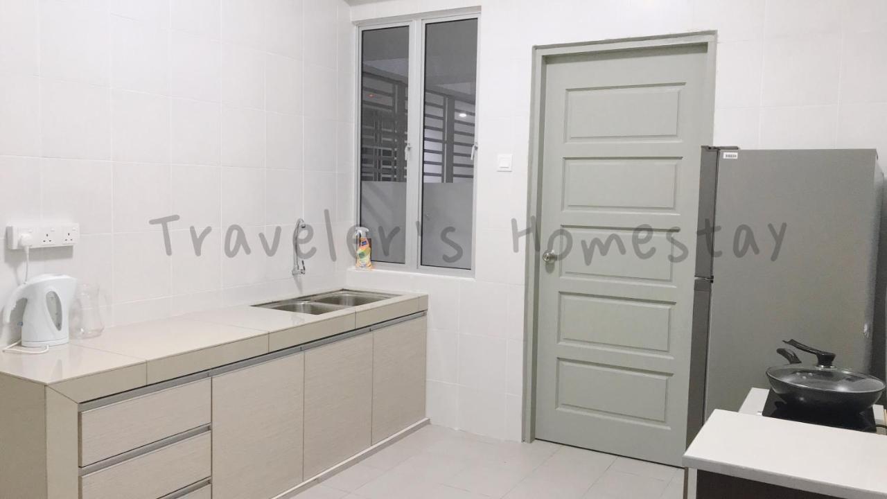 Traveler'S Homestay 旅人窝@ The Venus Sitiawan Kampong Lumut Kiri Eksteriør bilde