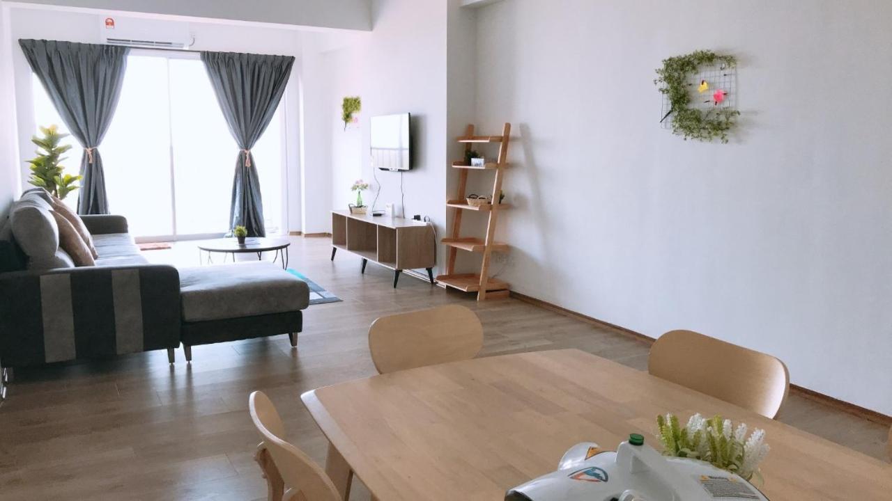 Traveler'S Homestay 旅人窝@ The Venus Sitiawan Kampong Lumut Kiri Eksteriør bilde