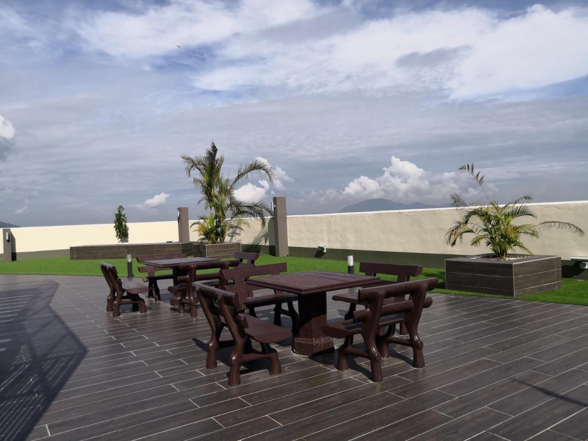 Traveler'S Homestay 旅人窝@ The Venus Sitiawan Kampong Lumut Kiri Eksteriør bilde